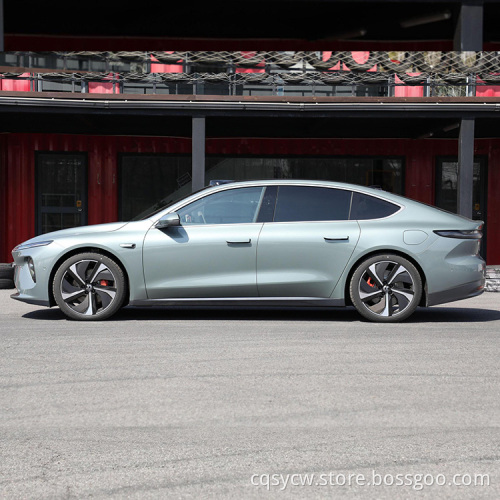 Extended range plate high quality electric car NIO ET7 2023 models - pure electric 653hp range of 675KM electric vehicle